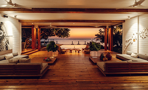 cascadas_mall_roatan